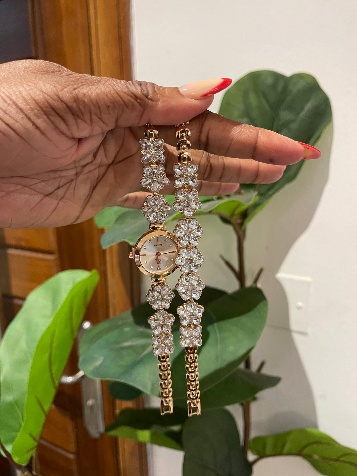 bracelet and wrist watch set