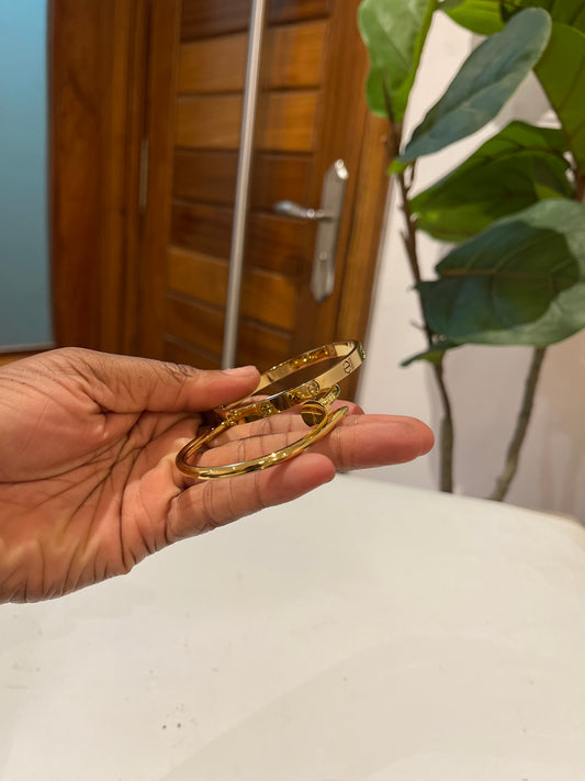 Gold non tarnish combo bracelet