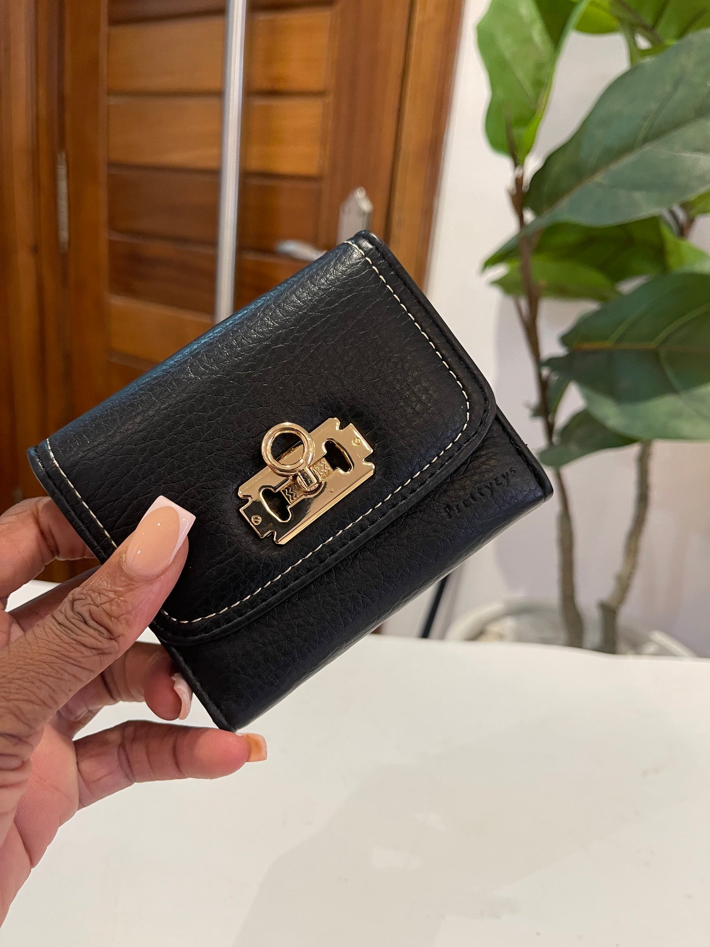 Mini leather wallet