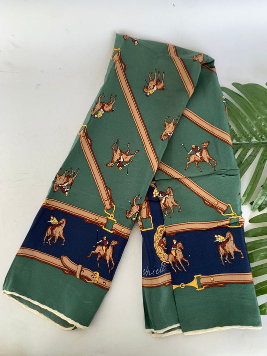 parisian detailed scarf