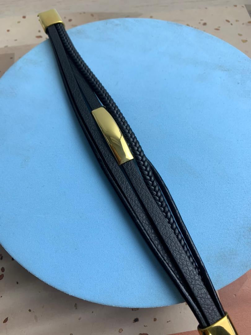 Leather bracelet