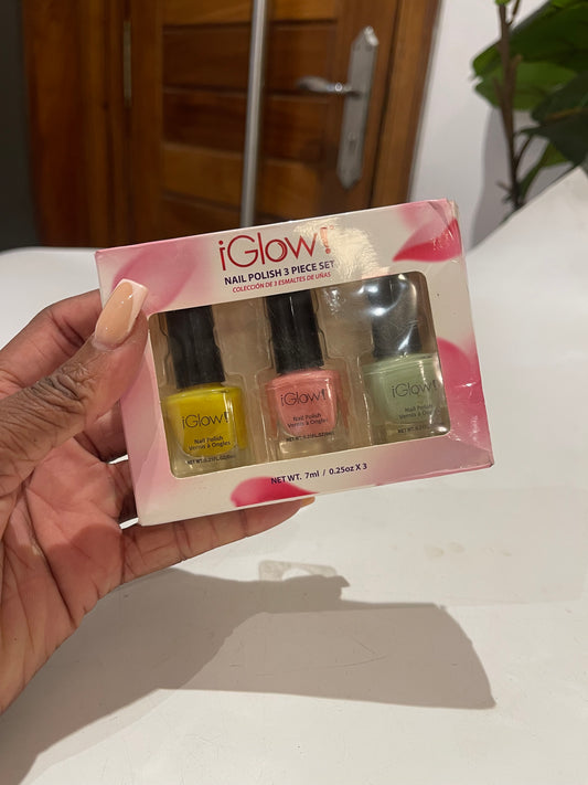 I glow nail polish set