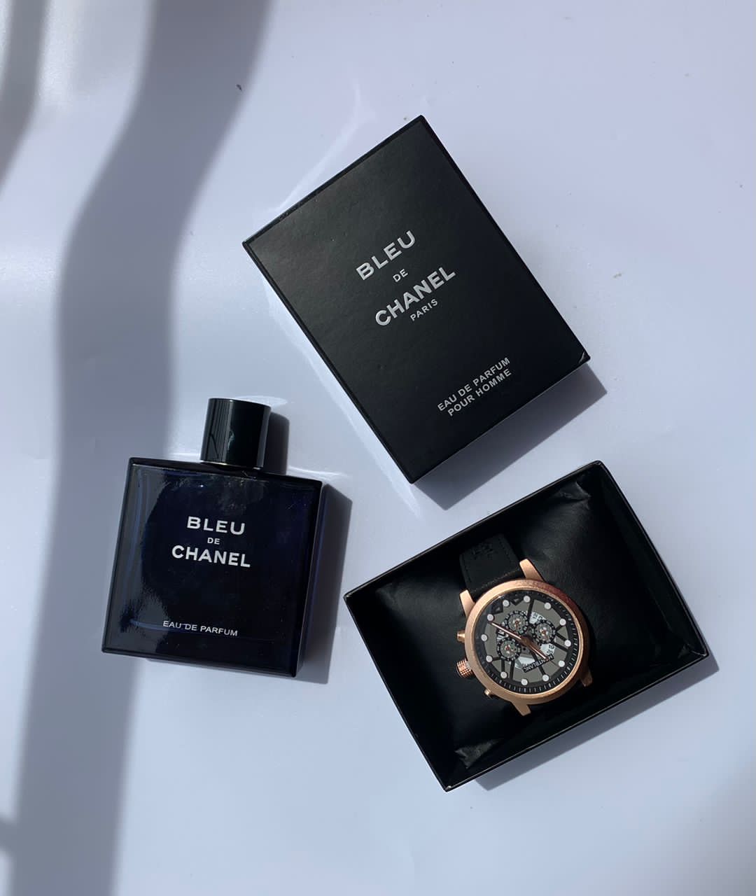 Combo for him (wristwatchand perfume)