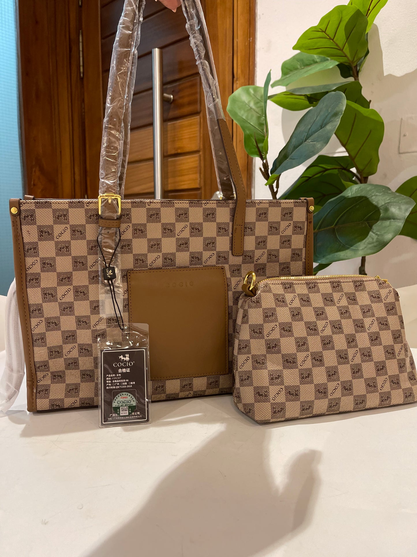 Maxi CoCio tote bag with extra purse