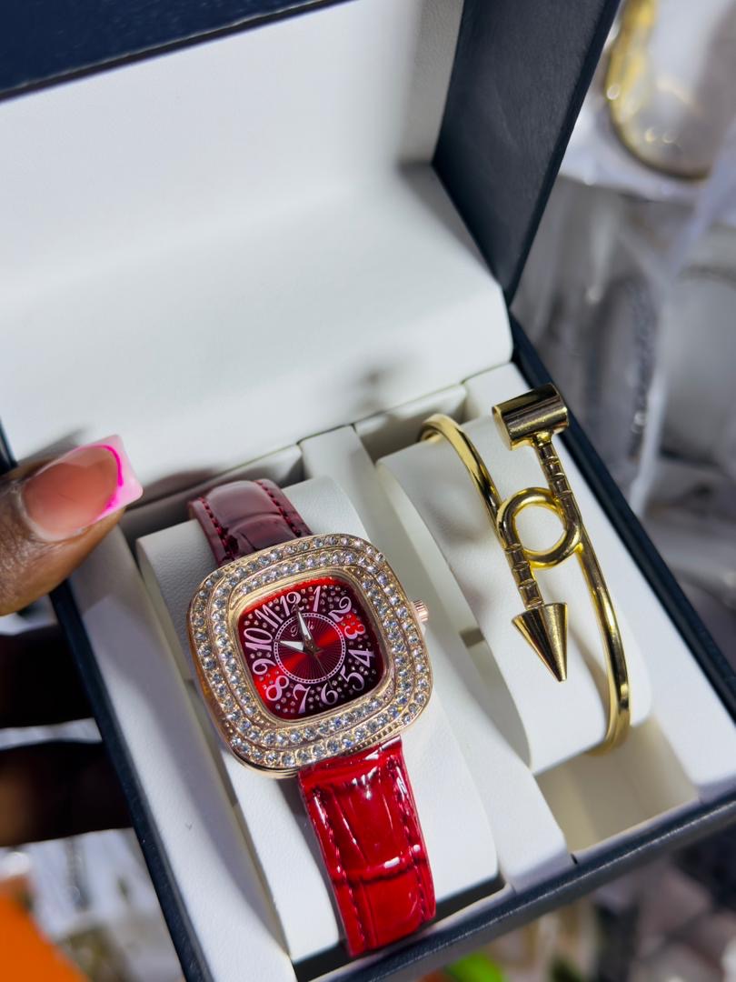 Wristwatch with bracelet