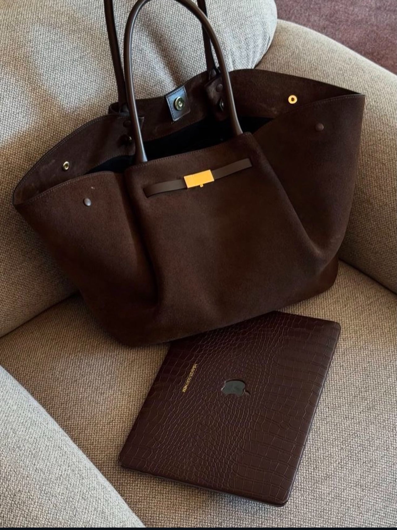 Brown maxi tote bag