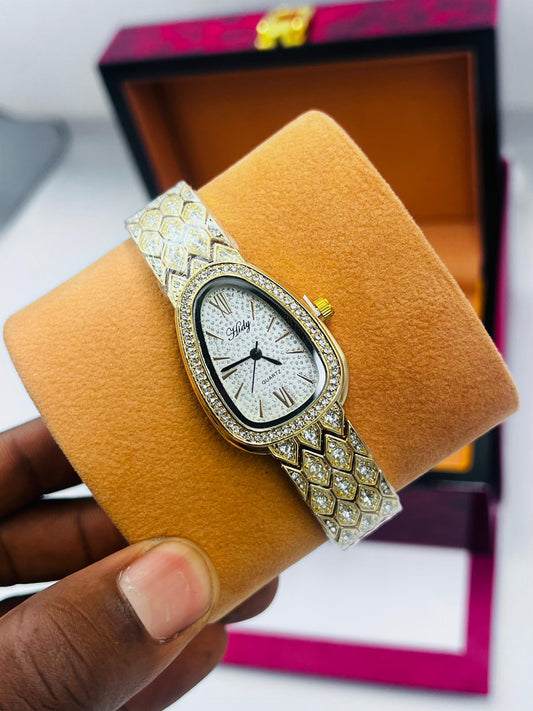 Gold Detailed Wristwatch