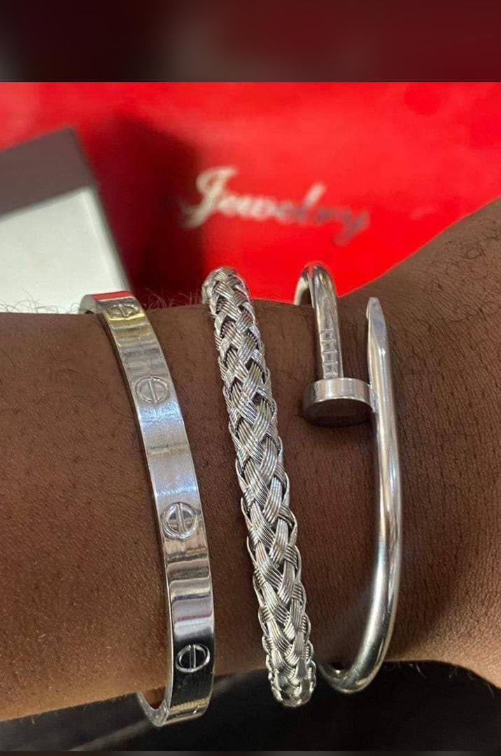 Silver detailed bracelet