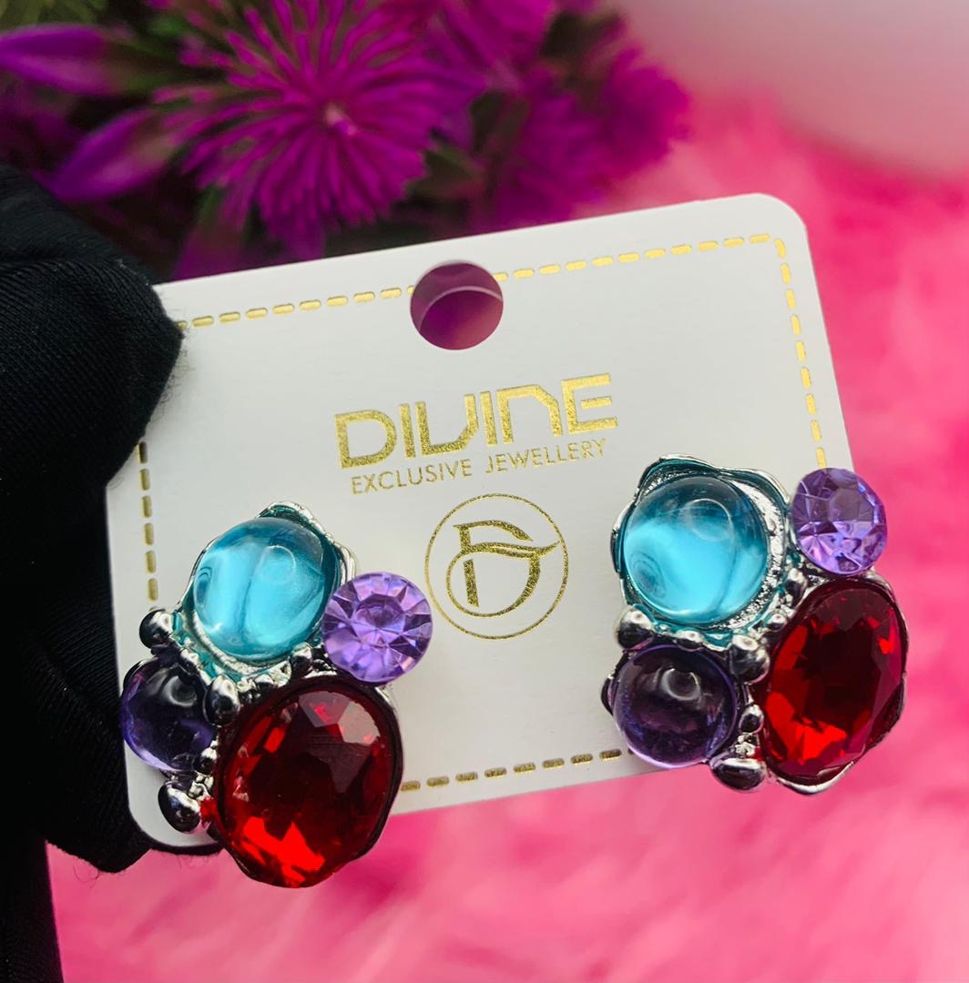 Colorful stud earing