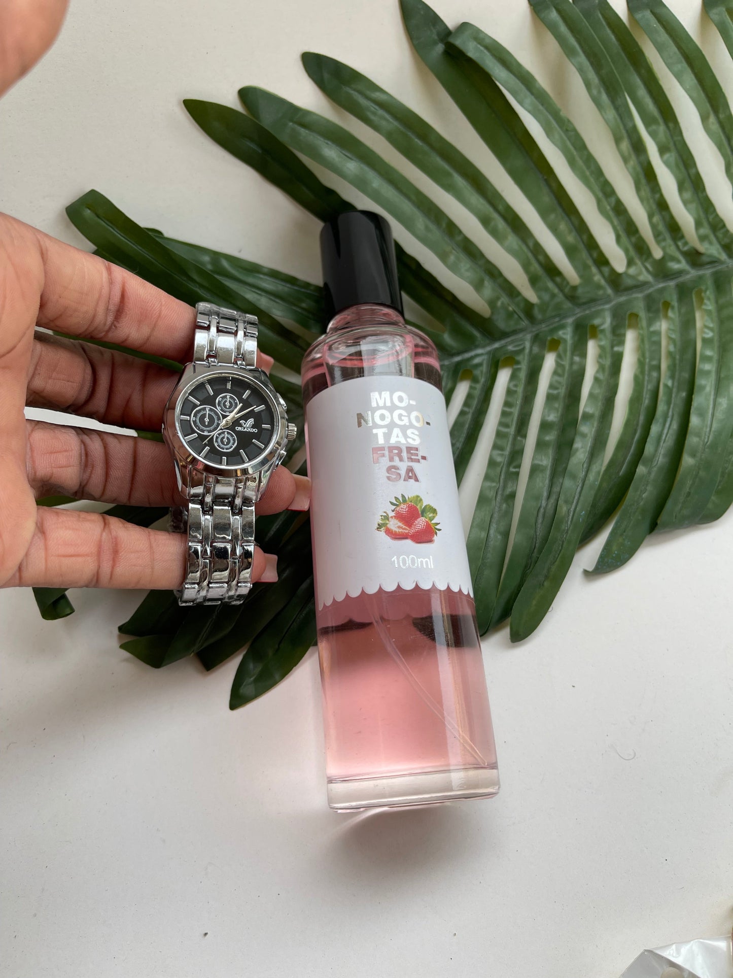 Combo two in one perfume and wristwatch