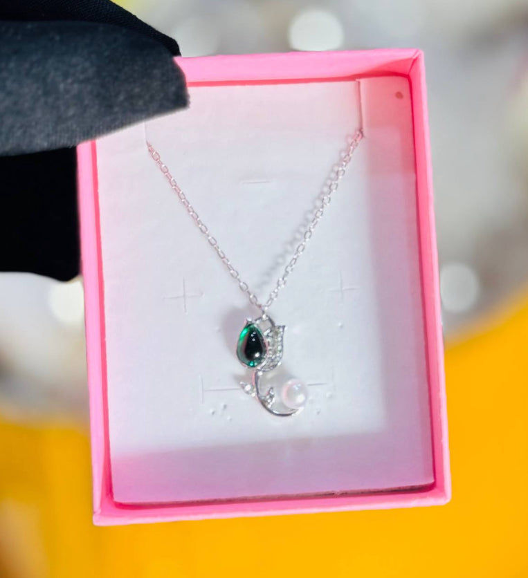 non tarnish necklace