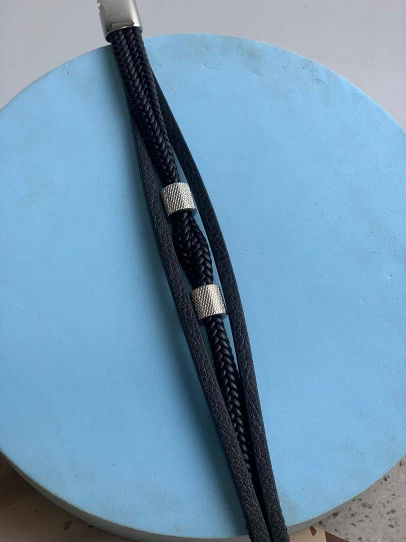 Leather bracelet