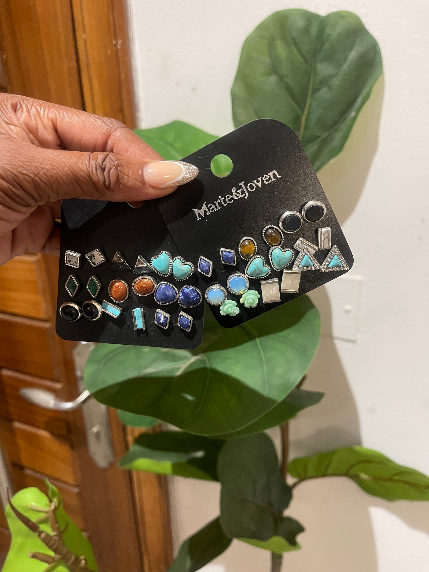 Marte & Jovan earring set