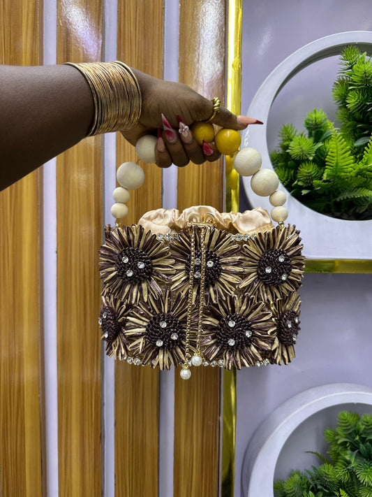 floral detailed purse