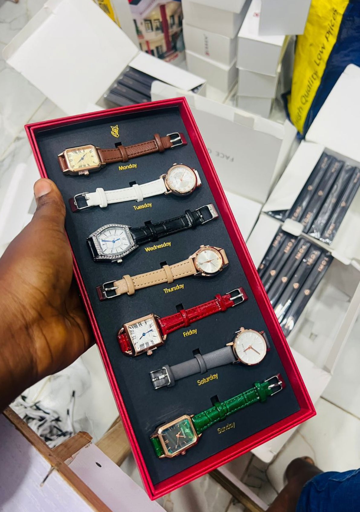 One week watch (7 watches