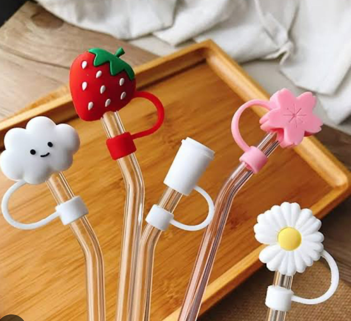 Straw covers (random selection