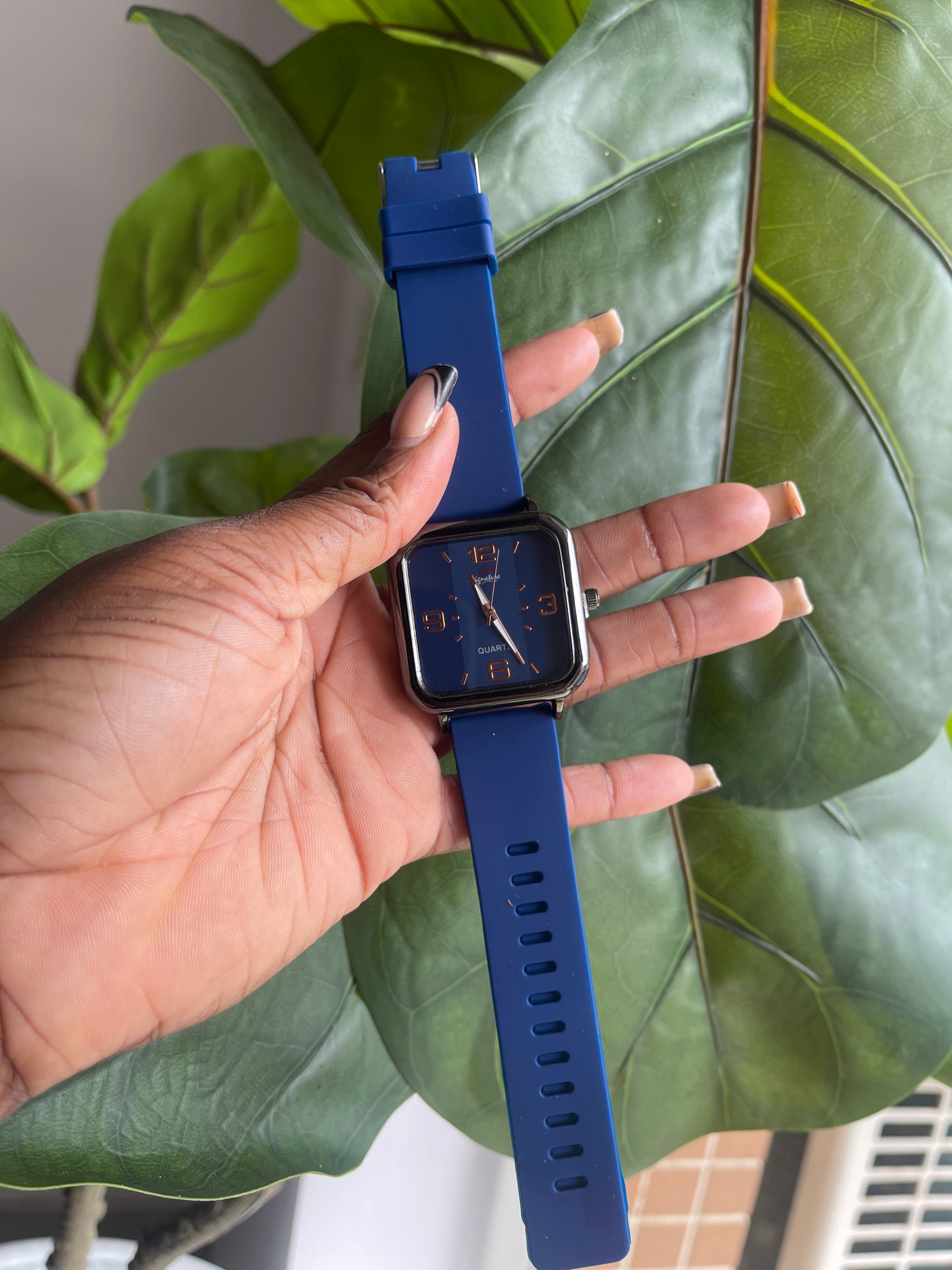 Blue N Wristwatch DISCOUNTSTORENG Blue N Wristwatch DISCOUNTSTORENG