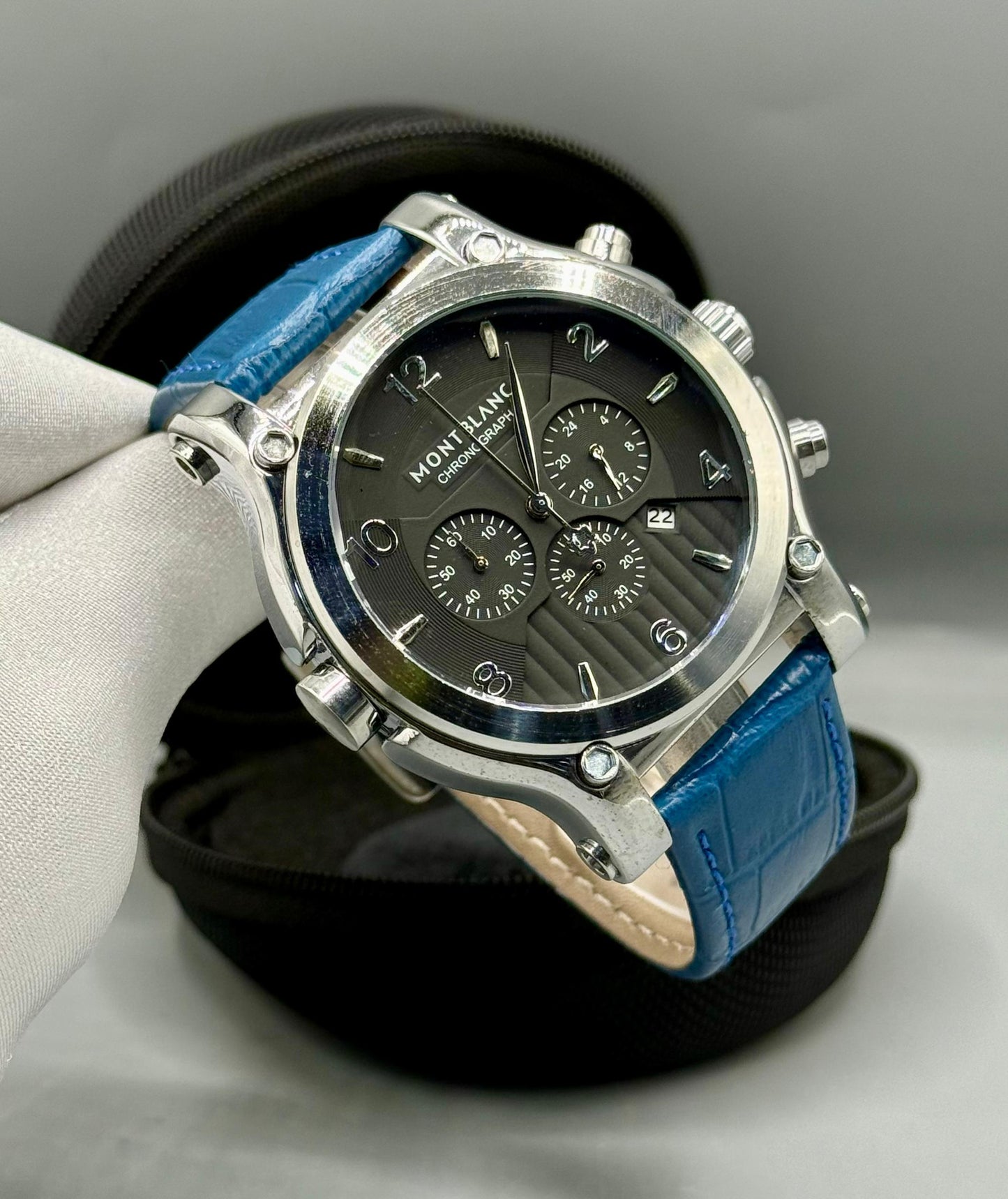 Mont Blanc wristwatch