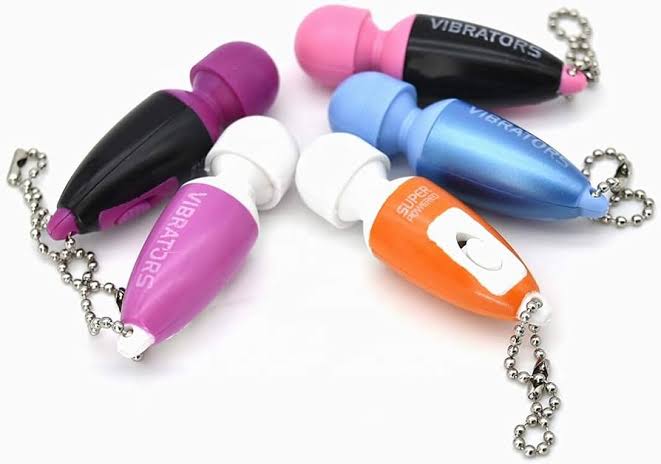 Key holder vibrator