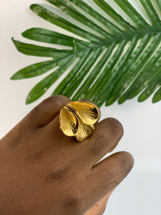 Gold floral inspired ring