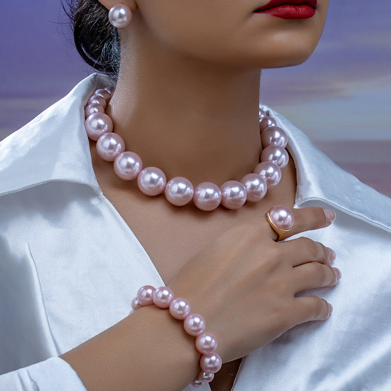 Pearl Necklace Set