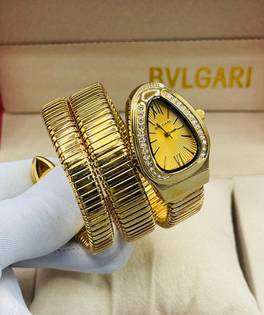 Wrap Bvlgari wristwatch with box