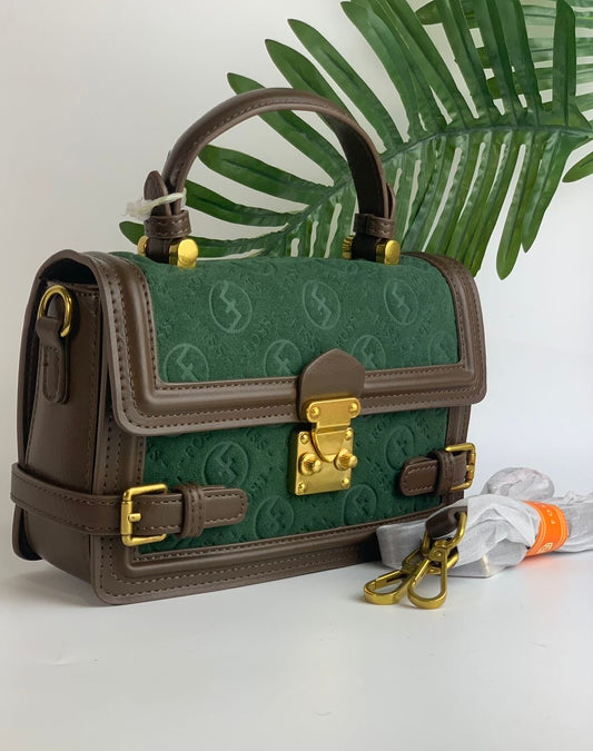 Green Detailed bag