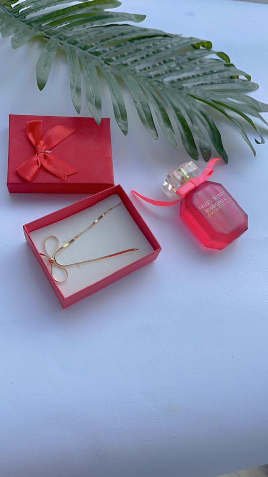 Bow necklace and genie perfume combo