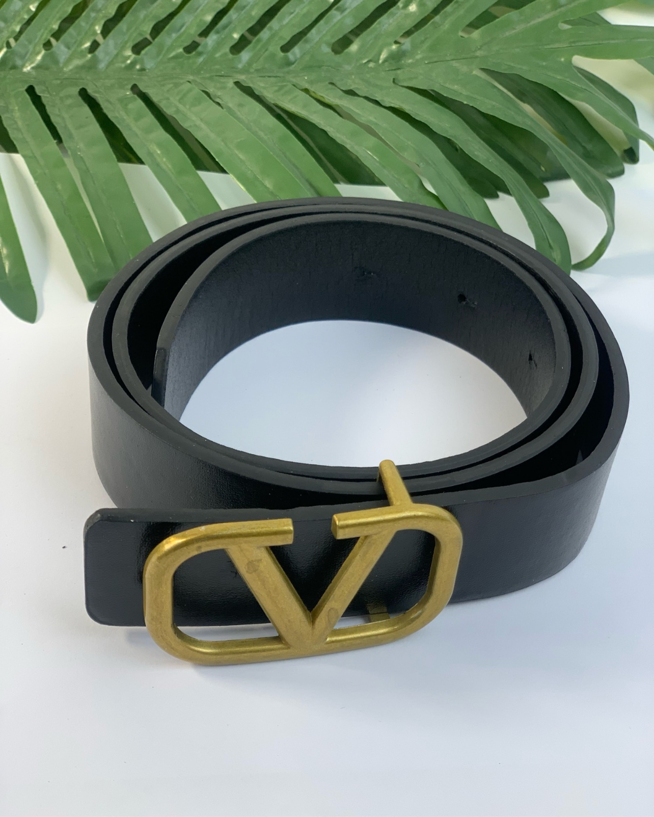 Leather Valentino belt