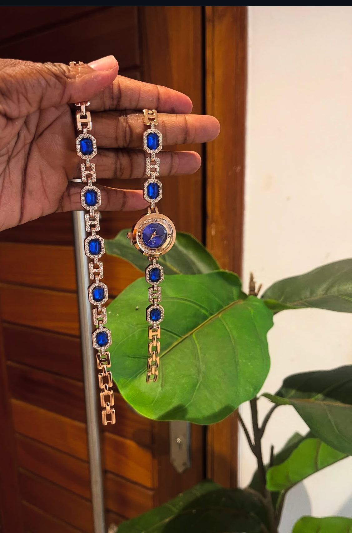 Blue Bracelet Wristwatch