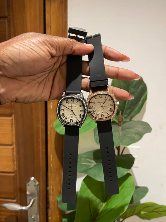 Black Leather wristwatch