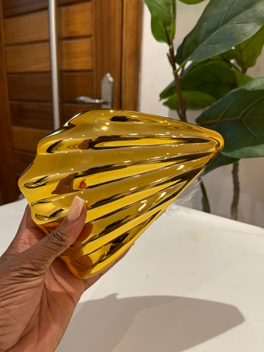 Gold shell purse