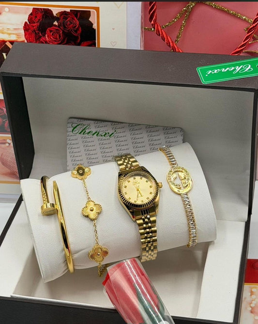 Gold Wristwatch set with box