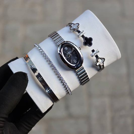 Wristwatch set comes with box and gift bag