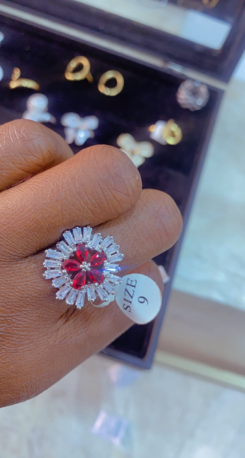 Red detailed size 9 adjustable Ring