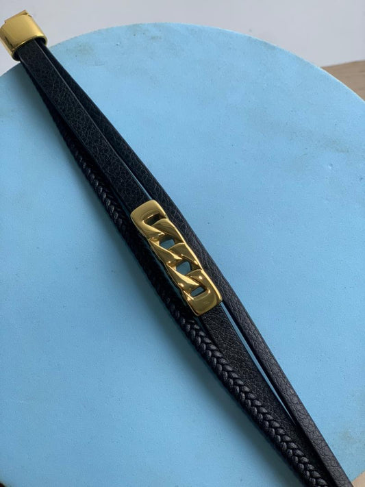 Leather bracelet