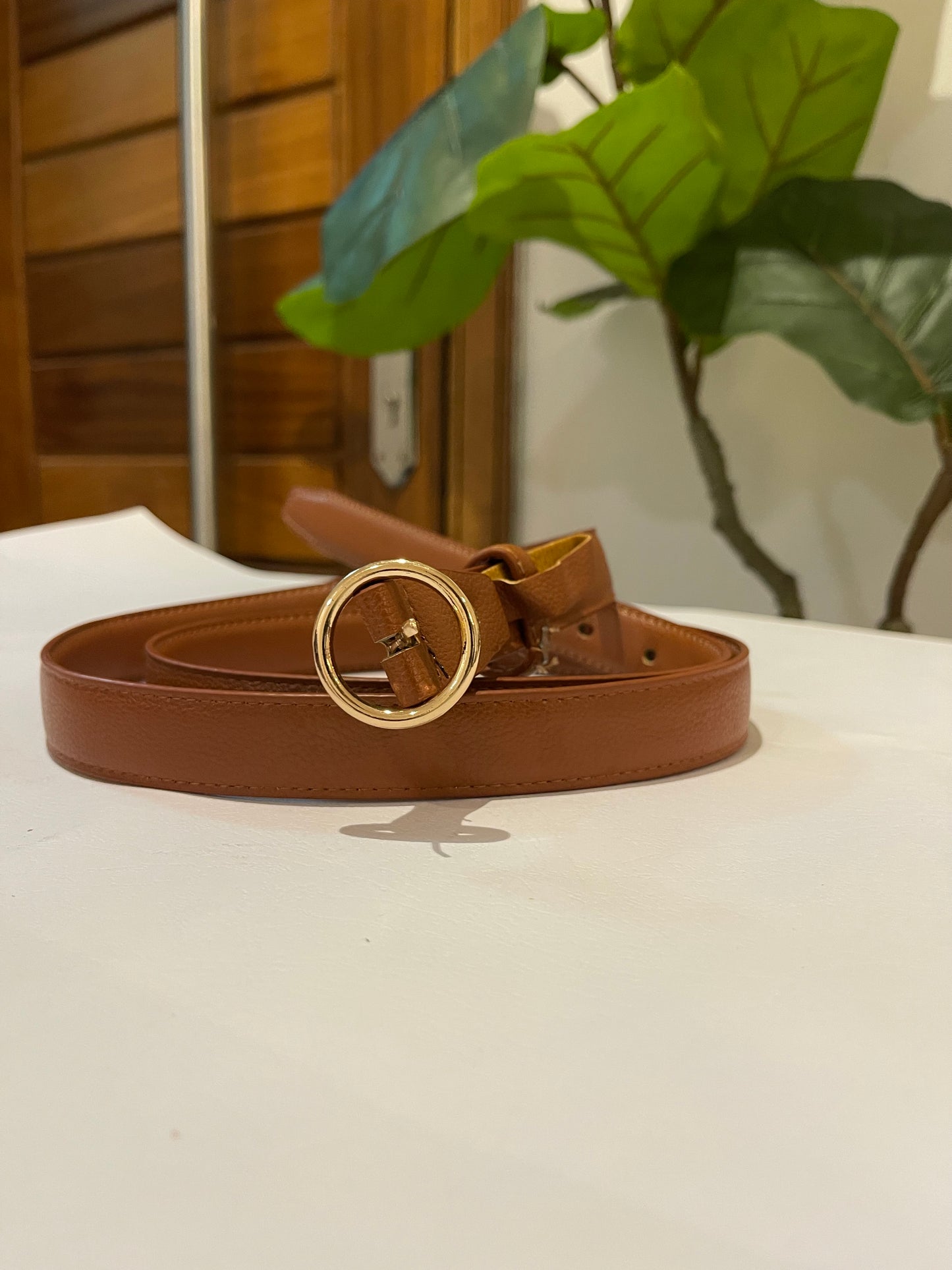 Brown minimalist leather belt