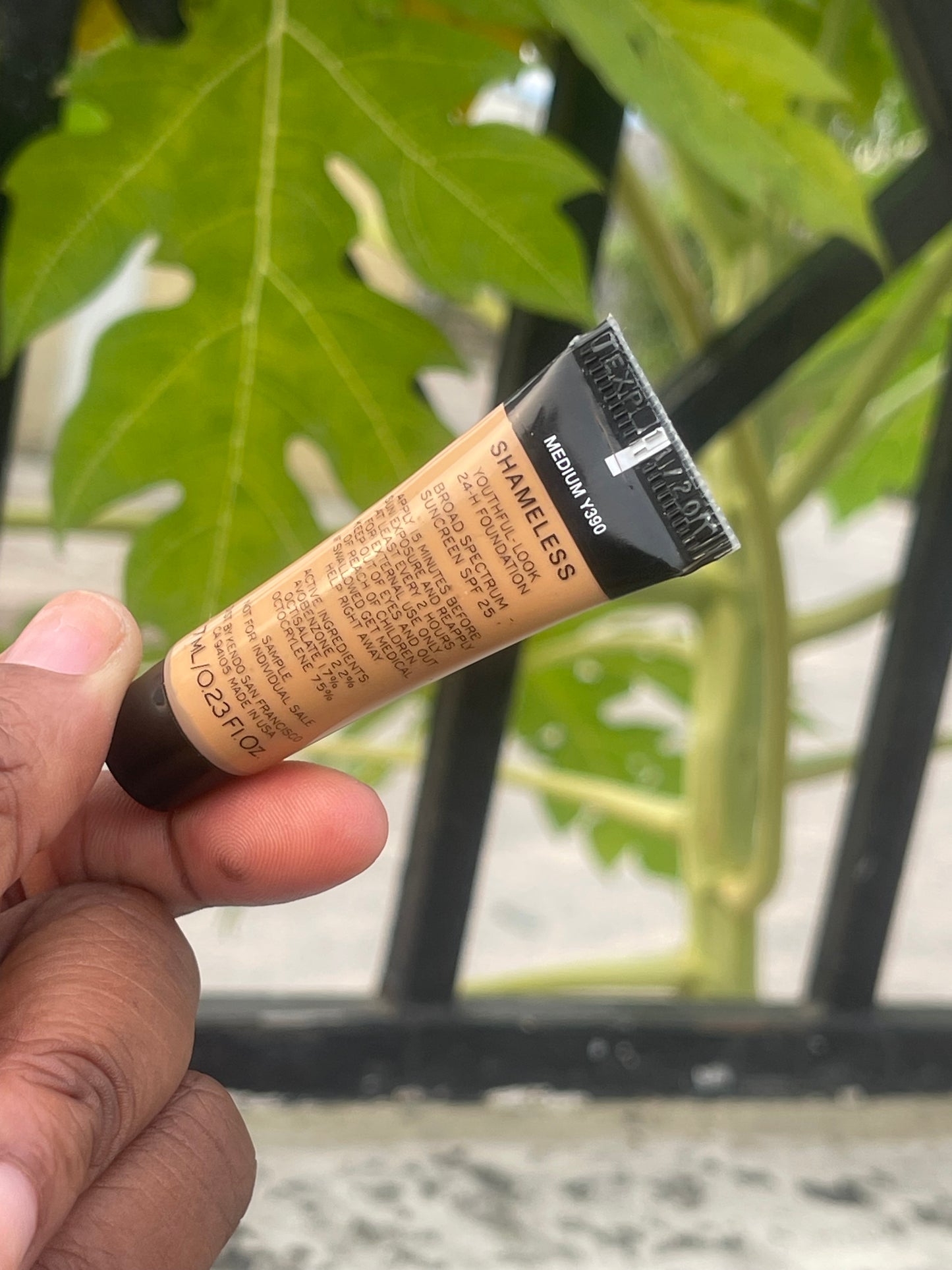 Marc Jacobs shameless foundation