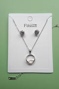 Non tarnish minimalist necklace