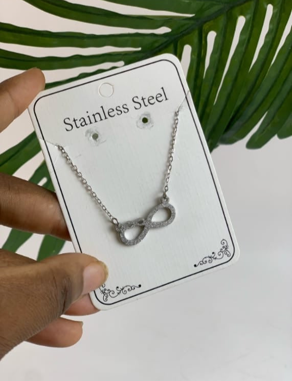 Silver infinity necklace