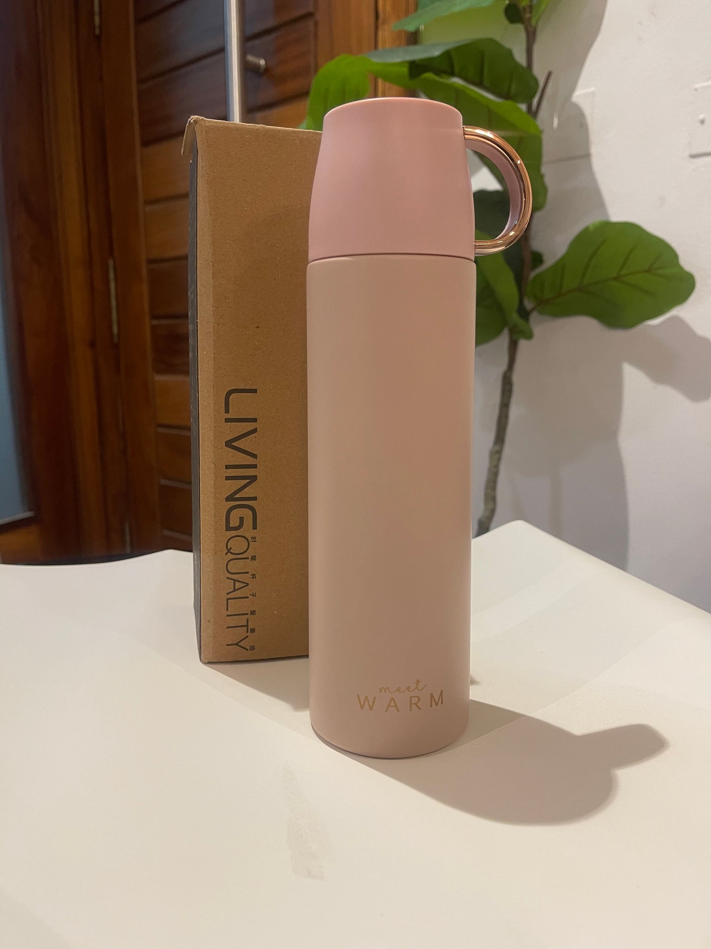 insulated Living cup and flask