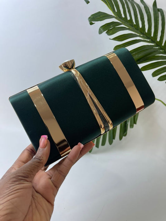 Green detailed purse