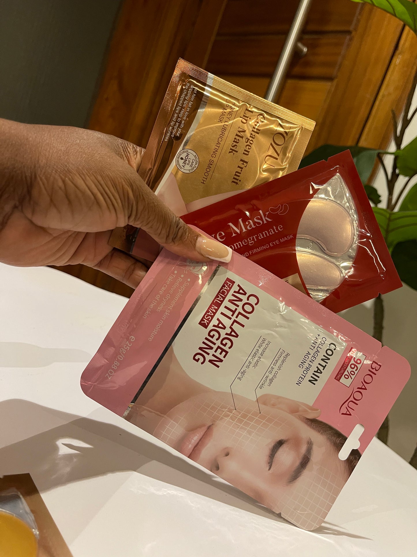 All in one combo (eye mask,lip and face mask