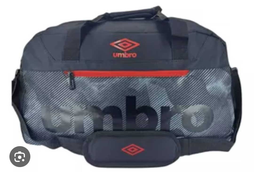 UMBRO Black Travel Bag