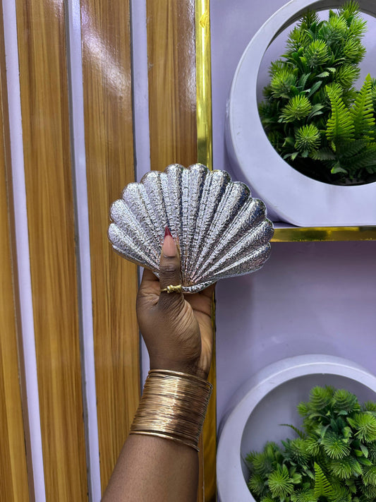 Silver luxury shell inspired purse