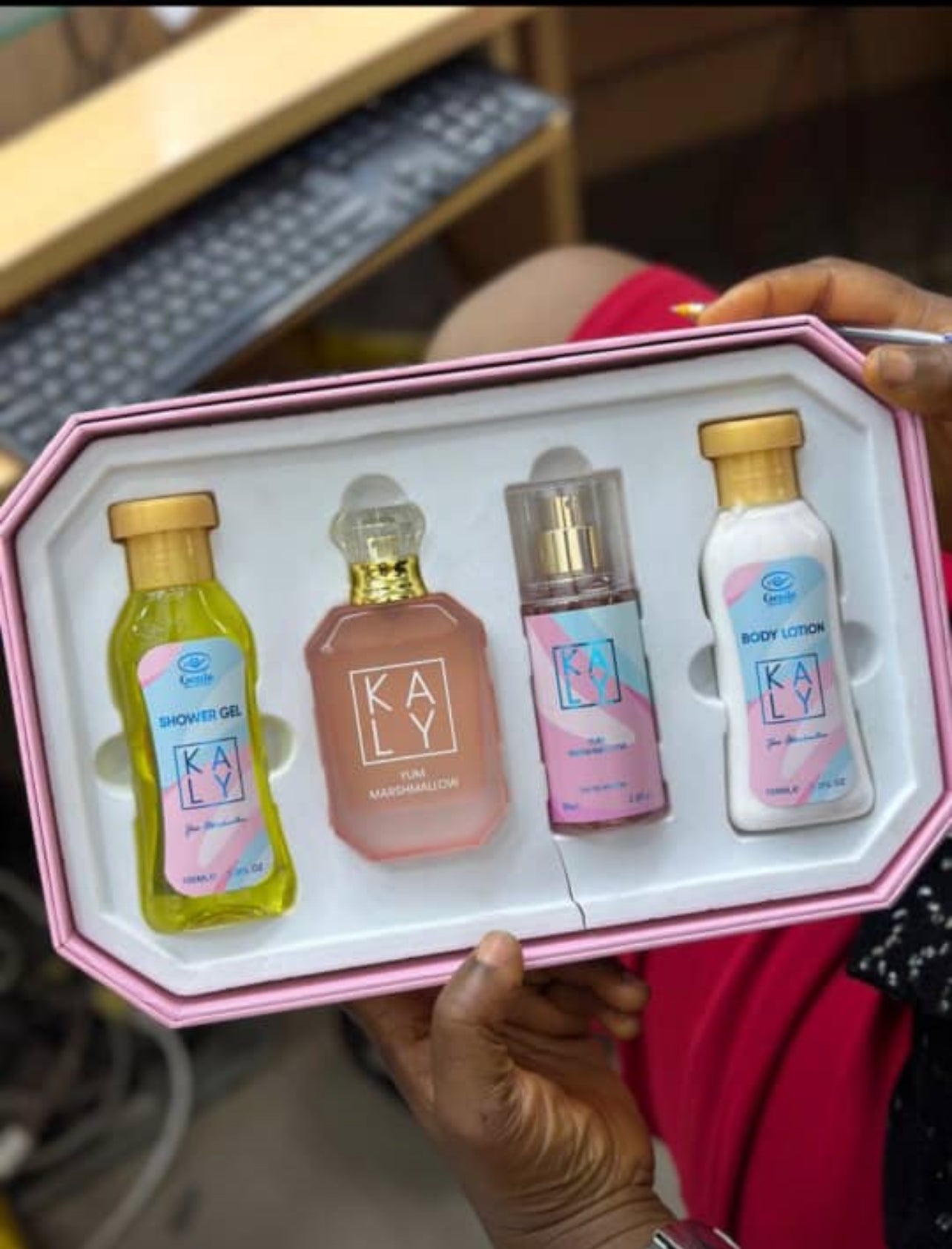 Kaly perfume set for her