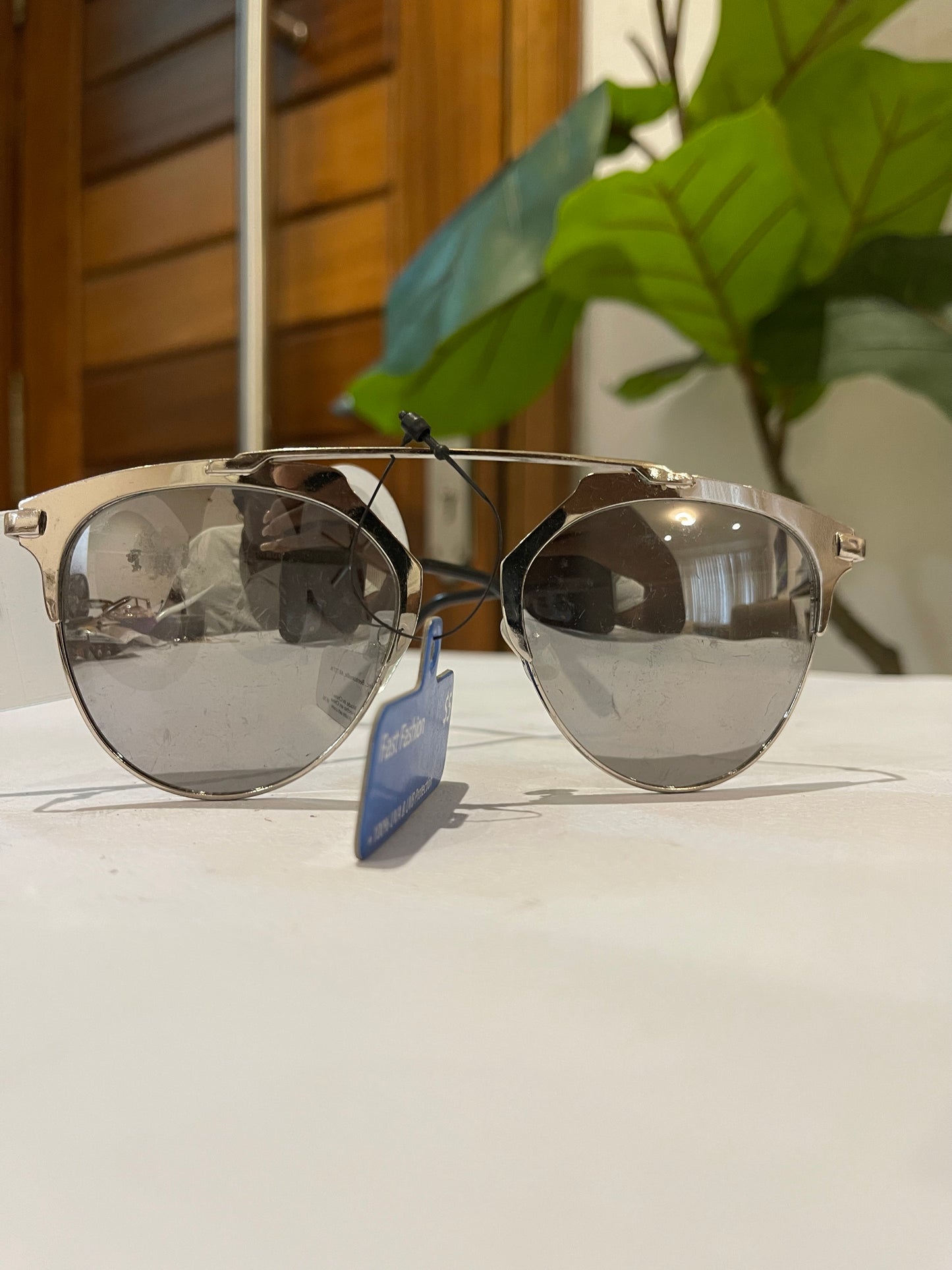 Silver detailed sunglasses