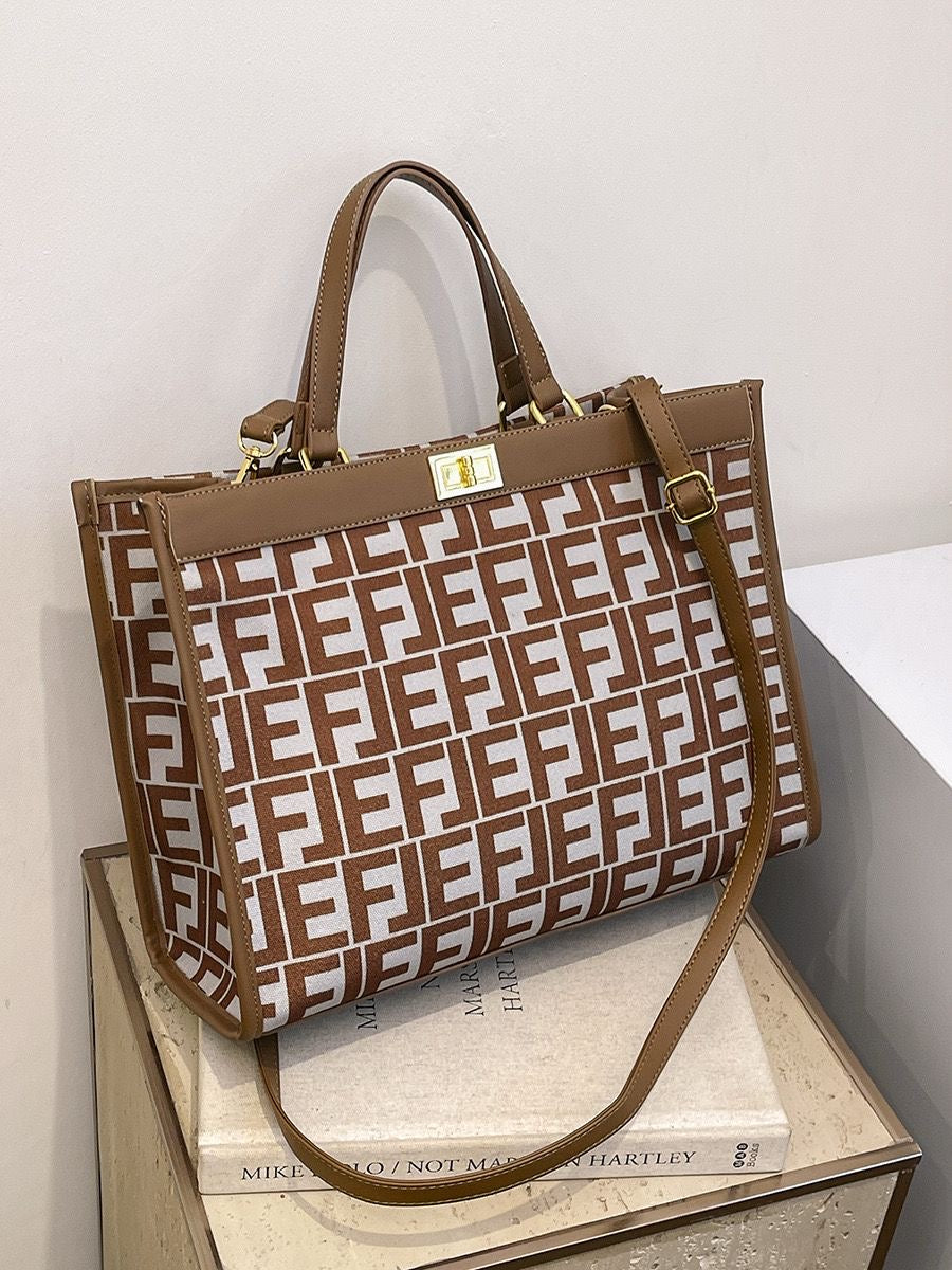 Fendi Structured bag