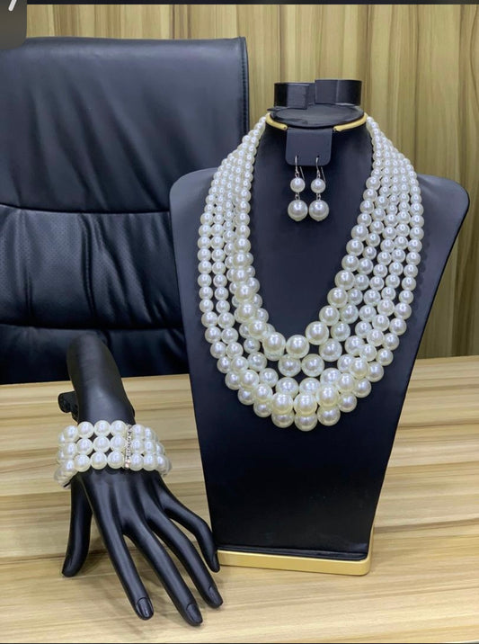 Pearl detailed set
