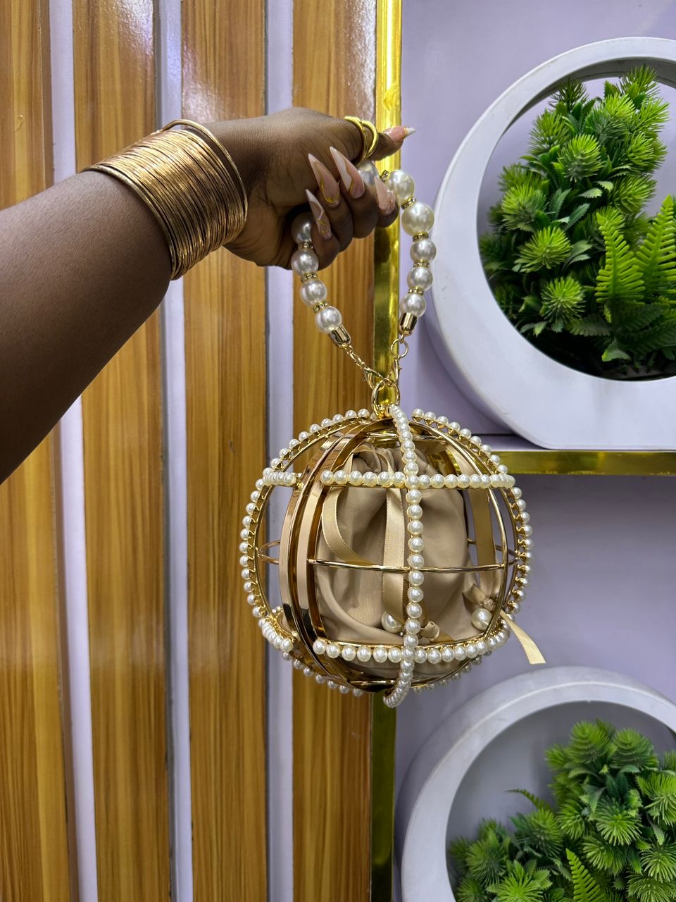 Ball round drop purse